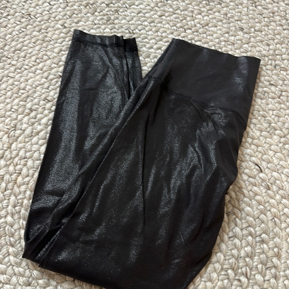 Lululemon sparkle align leggings! Like new!